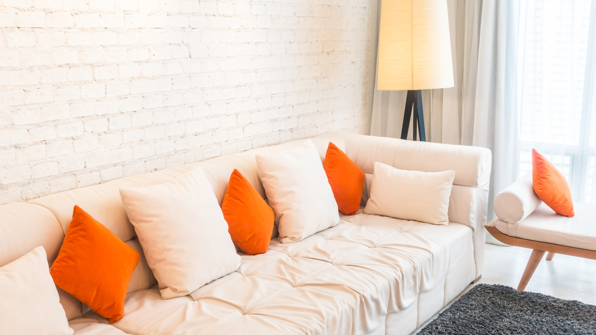 Conseils pour réussir l’harmonisation de son canapé avec la décoration intérieure